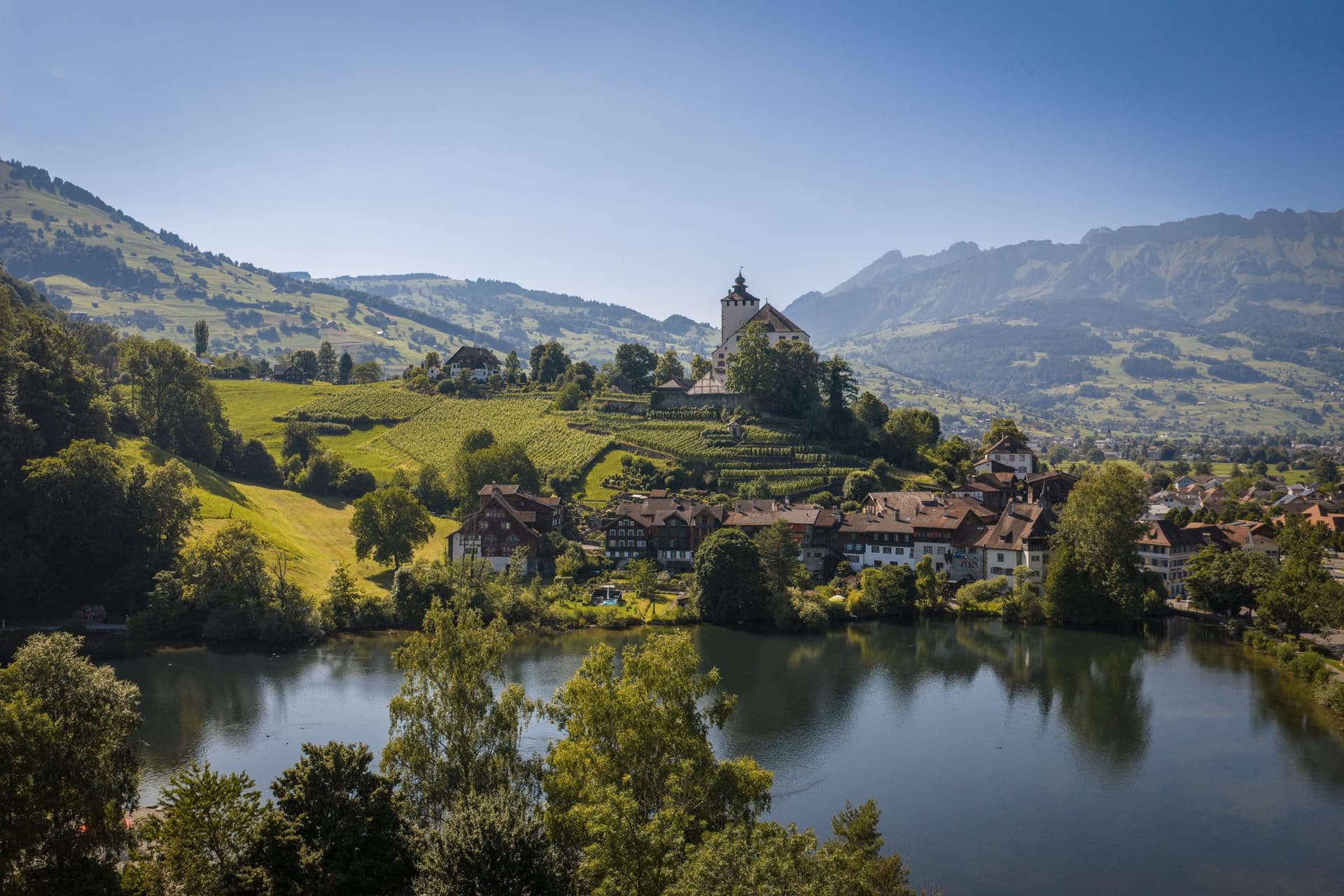 Art residency for Audiovisual artists in Switzerland-Festival Schlossmediale 2027